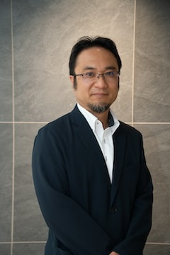 八木隆浩